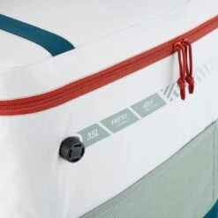 Quechua GLACIERE SOUPLE DE CAMPING - 35 LITRES - CONSERVATION AU FRAIS 17 HEURES -Matériel De Camping glaciere souple de camping 35 litres conservation au frais 17 heures 8